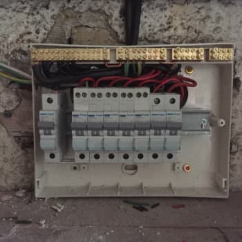 Newly installed fuses